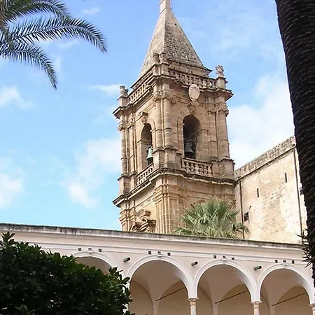 Casa Elena *
