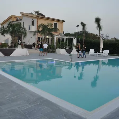 Casa Elena Apartment *